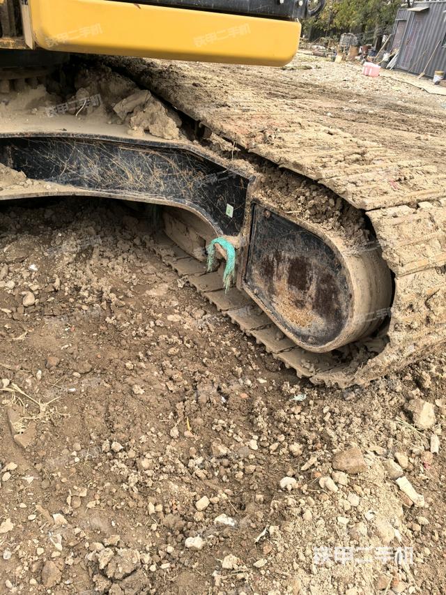 左側(cè)行走馬達(dá)蓋板（行走機(jī)構(gòu)）