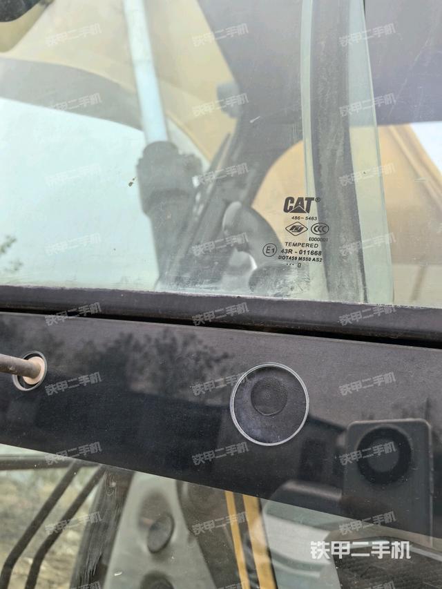 后窗玻璃角標(biāo)（駕駛室部分）