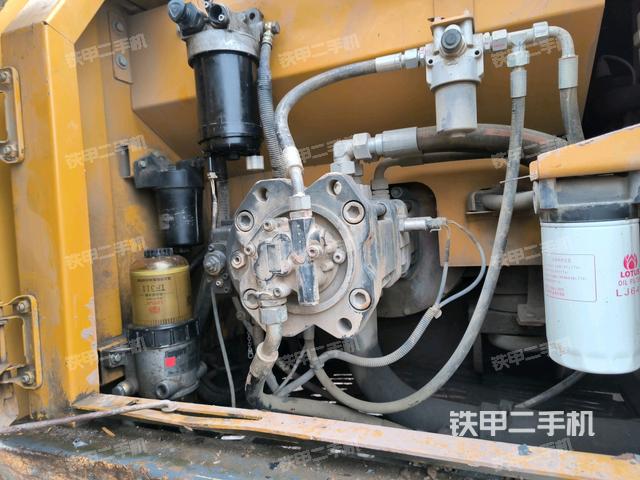 液壓泵室(大件艙室) 液壓泵室(大件艙室)