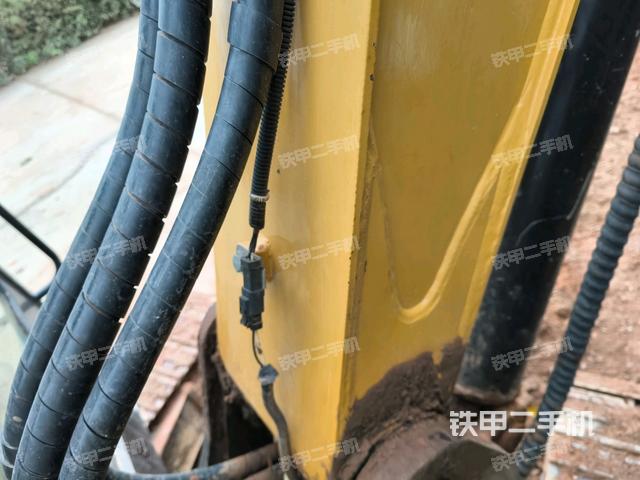 鏟斗右后整體（工作和回轉(zhuǎn)裝置）