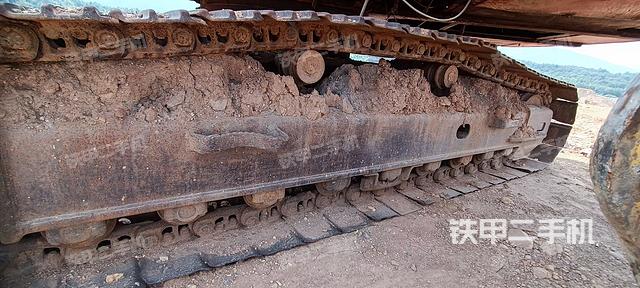 左驅(qū)動(dòng)輪(行走機(jī)構(gòu)) 左驅(qū)動(dòng)輪(行走機(jī)構(gòu))