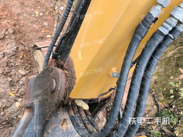 小臂整體右前（工作和回轉(zhuǎn)裝置）