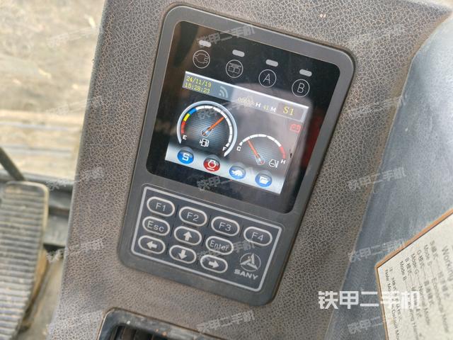 小時(shí)表（駕駛室部分）