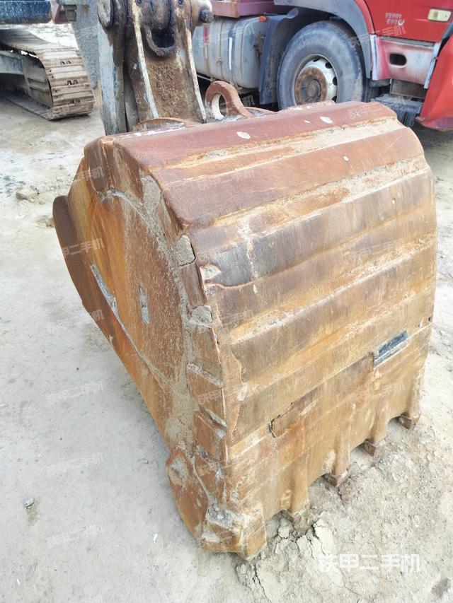 鏟斗45度（工作和回轉(zhuǎn)裝置）