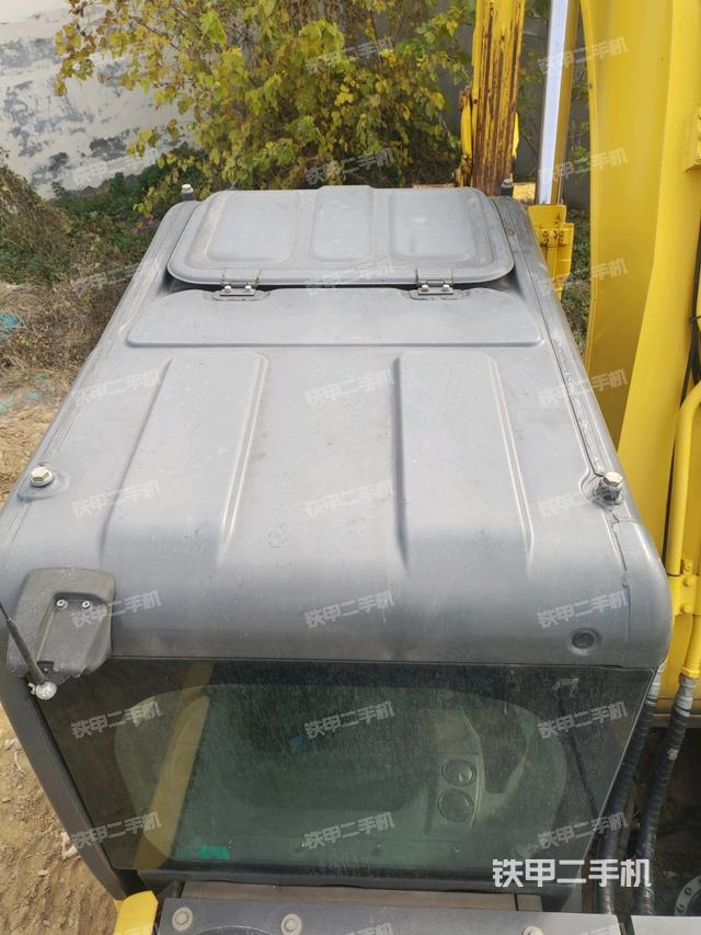 駕駛室頂部俯視(上車部件) 駕駛室頂部俯視(上車部件)