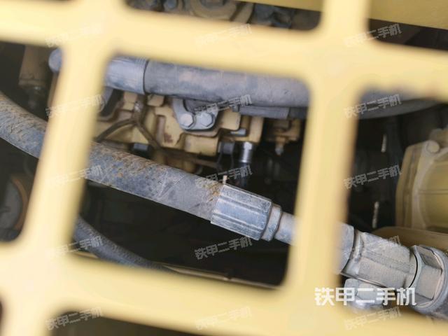 液壓泵斜45?左（大件艙室）