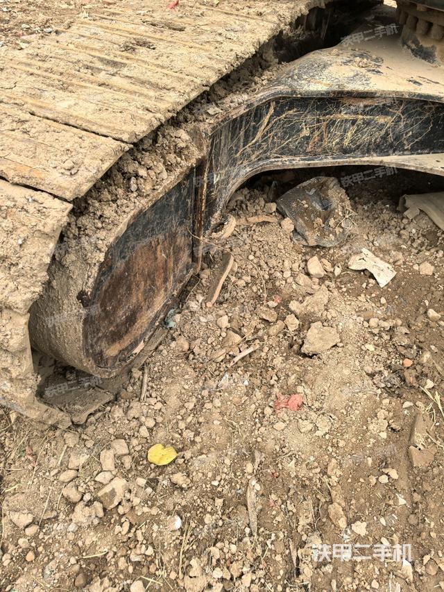 右側(cè)行走馬達(dá)蓋板（行走機(jī)構(gòu)）