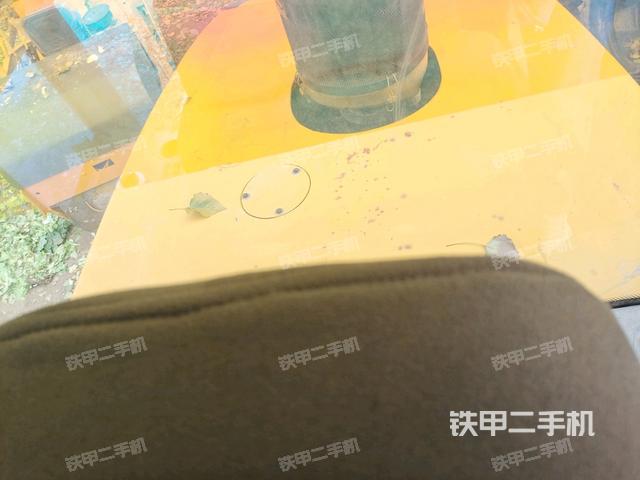 儀表盤全景（壓路機駕駛室）