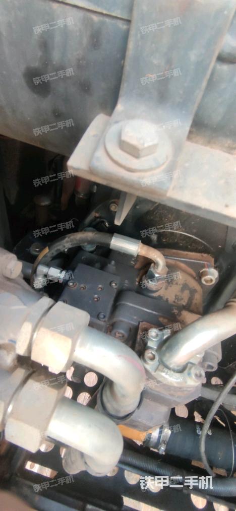 電瓶（大件艙室）