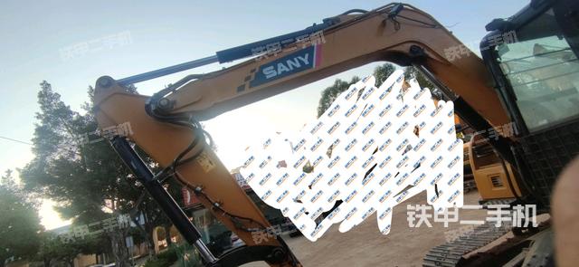 小臂整體左后（工作和回轉(zhuǎn)裝置）