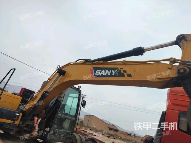 小臂整體左后（工作和回轉(zhuǎn)裝置）