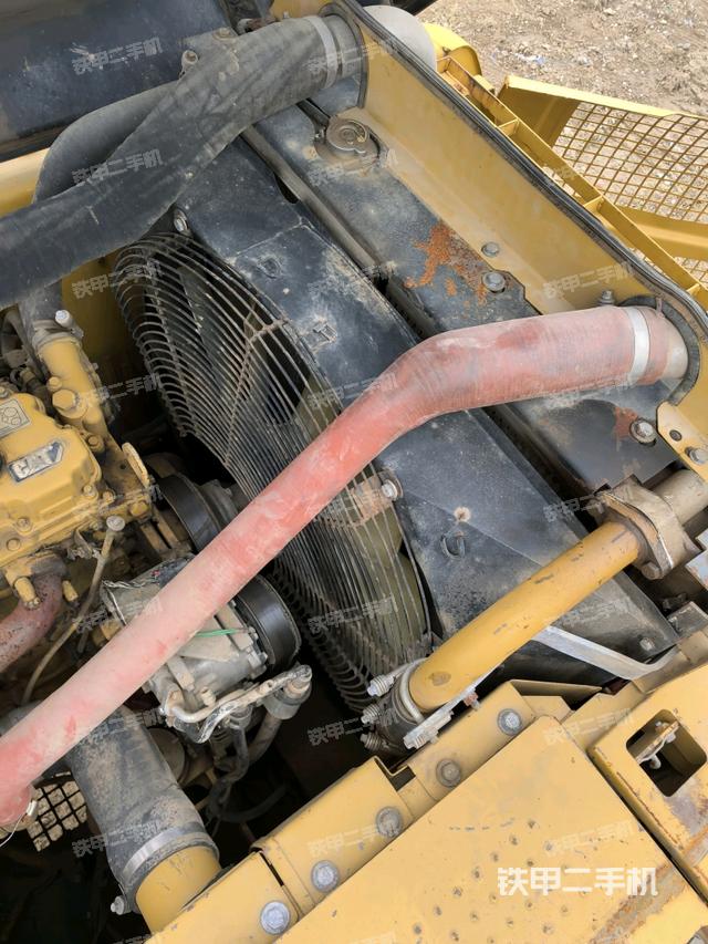 水箱+風(fēng)扇特寫(xiě)（上車(chē)部件）