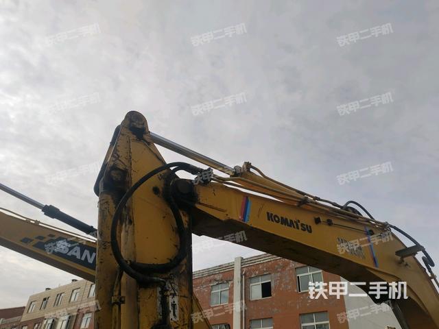 大臂整體?右側(cè)(工作和回轉(zhuǎn)裝置) 大臂整體?右側(cè)(工作和回轉(zhuǎn)裝置)