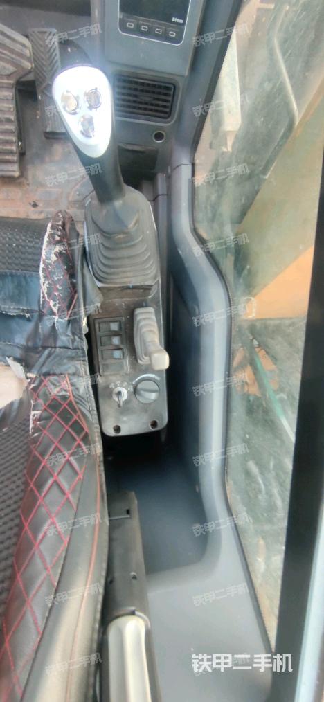 小時(shí)表（駕駛室部分）