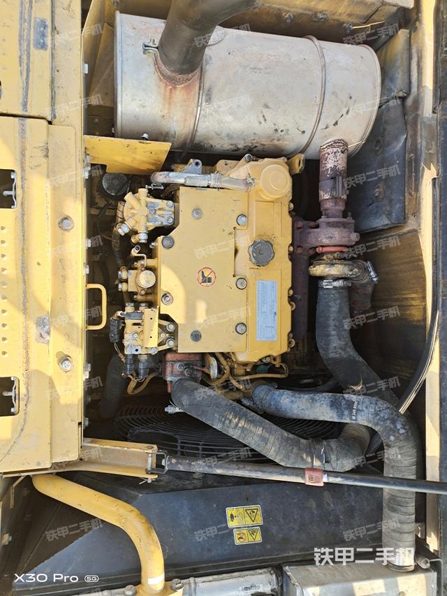 發(fā)動(dòng)機(jī)整體俯視(整機(jī)外觀) 發(fā)動(dòng)機(jī)整體俯視(整機(jī)外觀)