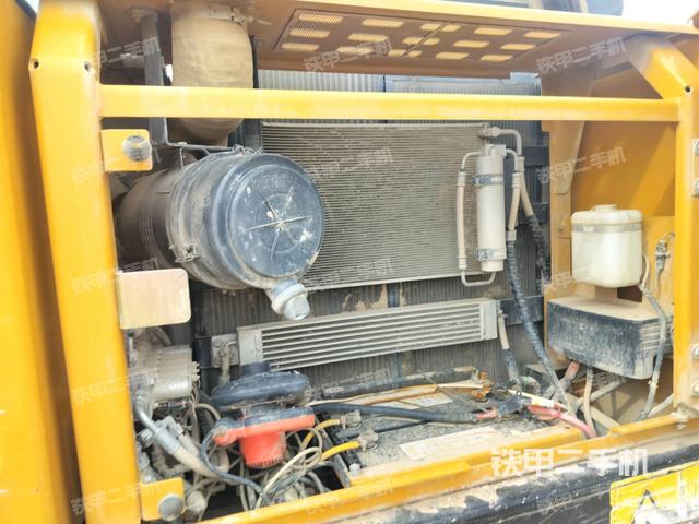 散熱器正面（大件艙室）