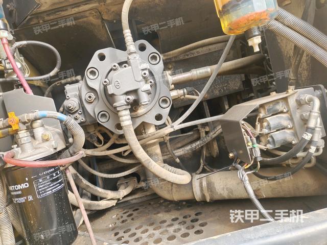 液壓泵室(大件艙室) 液壓泵室(大件艙室)