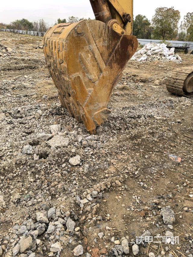 鏟斗45度（工作和回轉(zhuǎn)裝置）