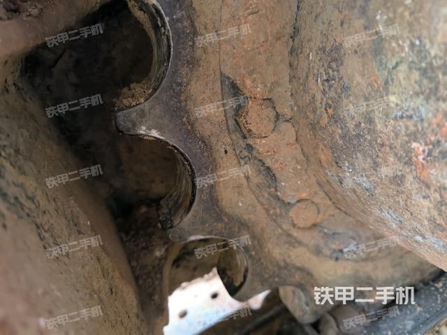 左導(dǎo)向輪（行走機構(gòu)）