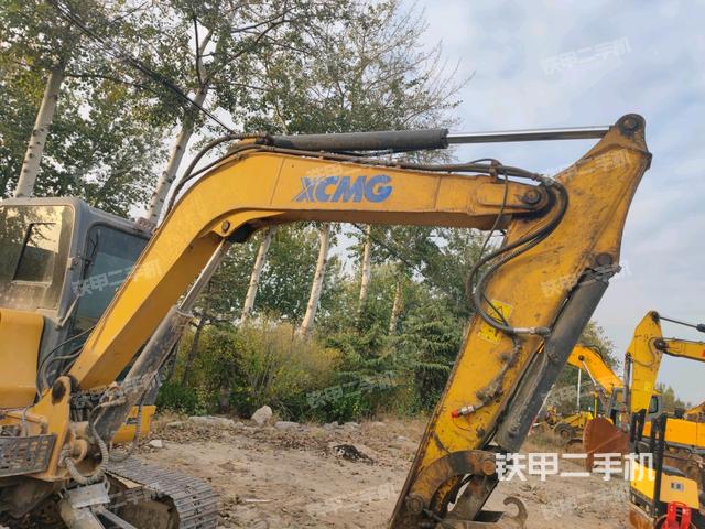 小臂整體右前（工作和回轉(zhuǎn)裝置）