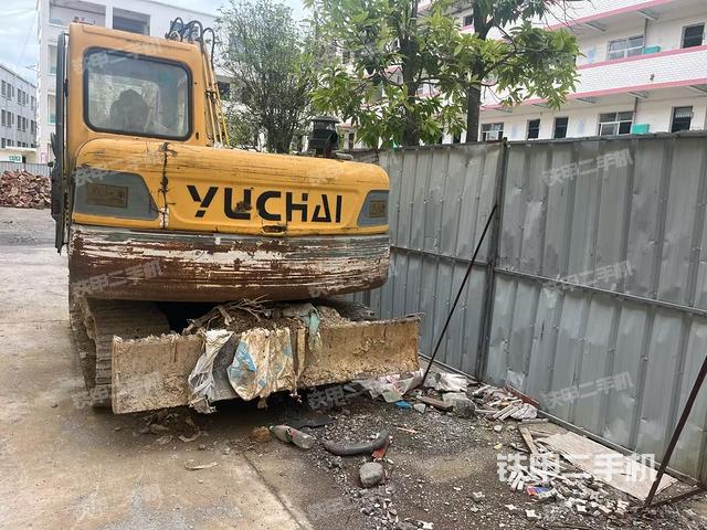 右前45(整機(jī)外觀) 右前45(整機(jī)外觀)
