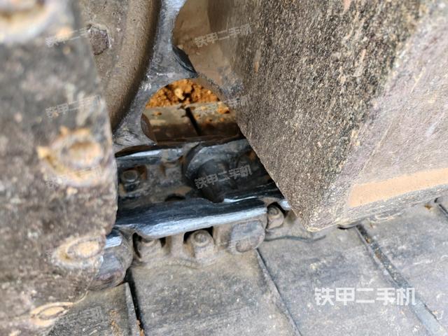 左托鏈輪和鏈筋(行走機(jī)構(gòu)) 左托鏈輪和鏈筋(行走機(jī)構(gòu))