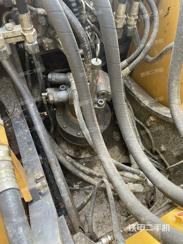 駕駛室頂部俯視（上車部件）