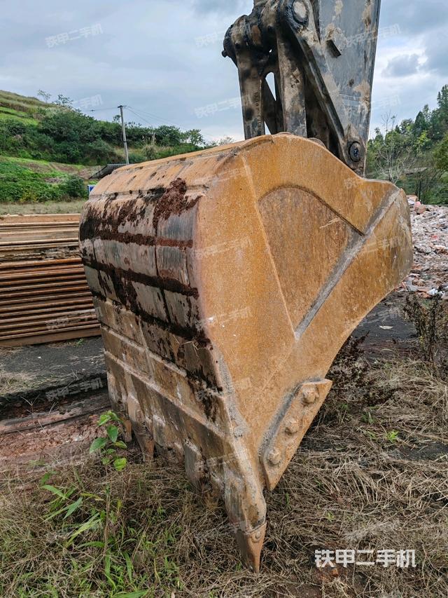 鏟斗45度（工作和回轉(zhuǎn)裝置）