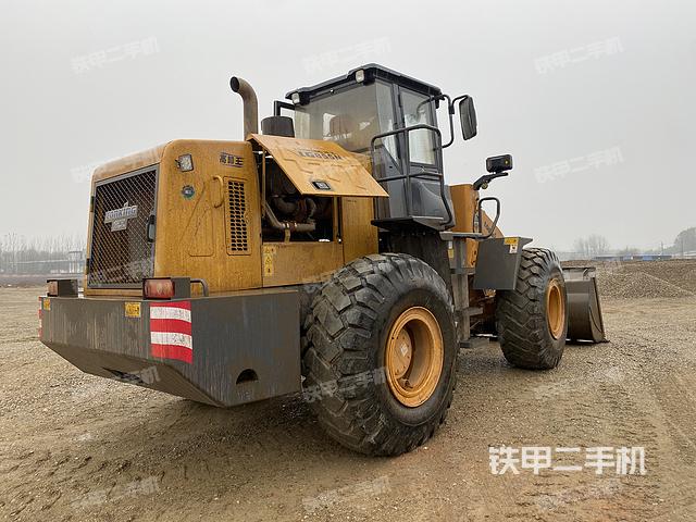 整機右后45°（整機外觀及大件）