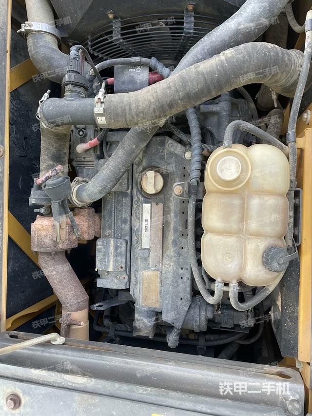 回轉(zhuǎn)馬達(dá)（上車部件）