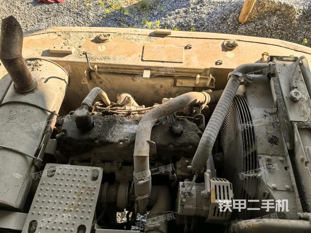 發(fā)動機(jī)室（上車部件）