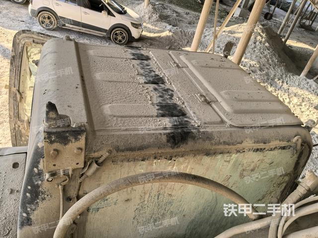 駕駛室頂部俯視（上車部件）