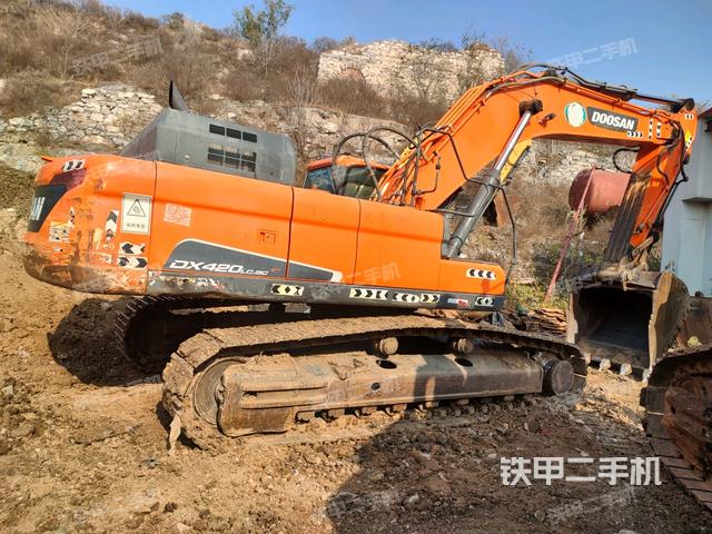 整機(jī)右后45°(整機(jī)外觀) 整機(jī)右后45°(整機(jī)外觀)