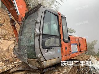 日立ZX200挖掘機