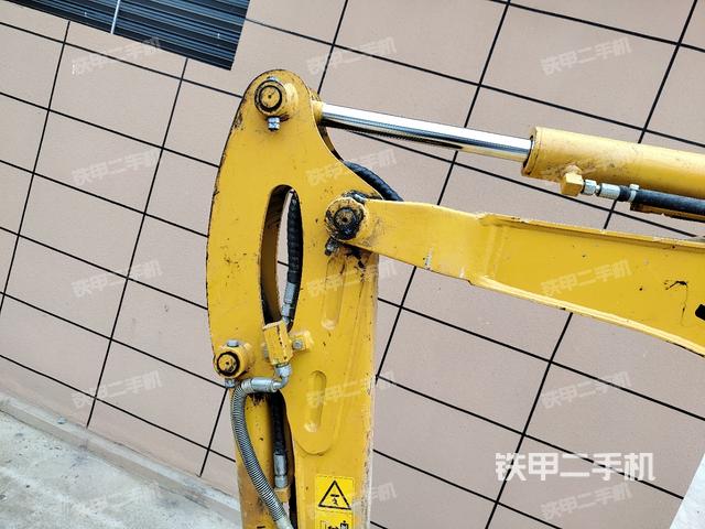 小臂整體左后（工作和回轉(zhuǎn)裝置）