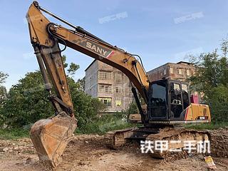 三一重工SY215C挖掘機(jī)
