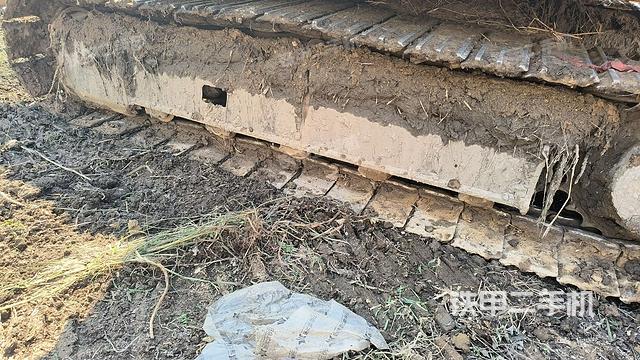 左导向轮(行走机构) 左导向轮(行走机构)