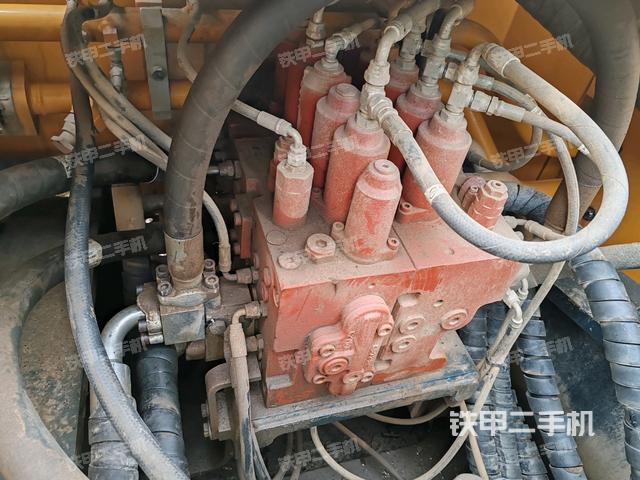 分配閥（上車部件）