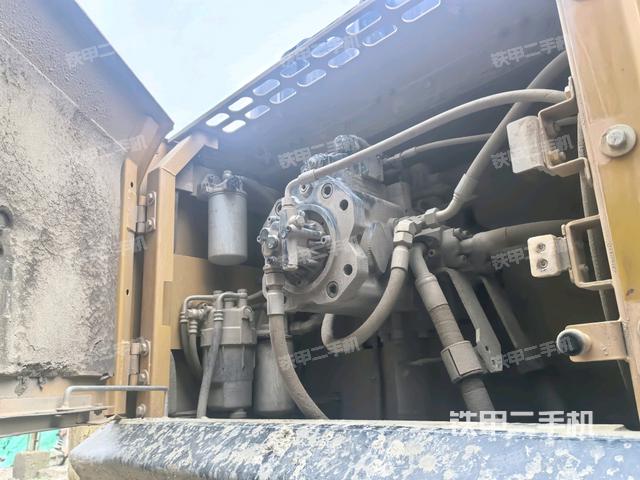 液壓泵室(大件艙室) 液壓泵室(大件艙室)