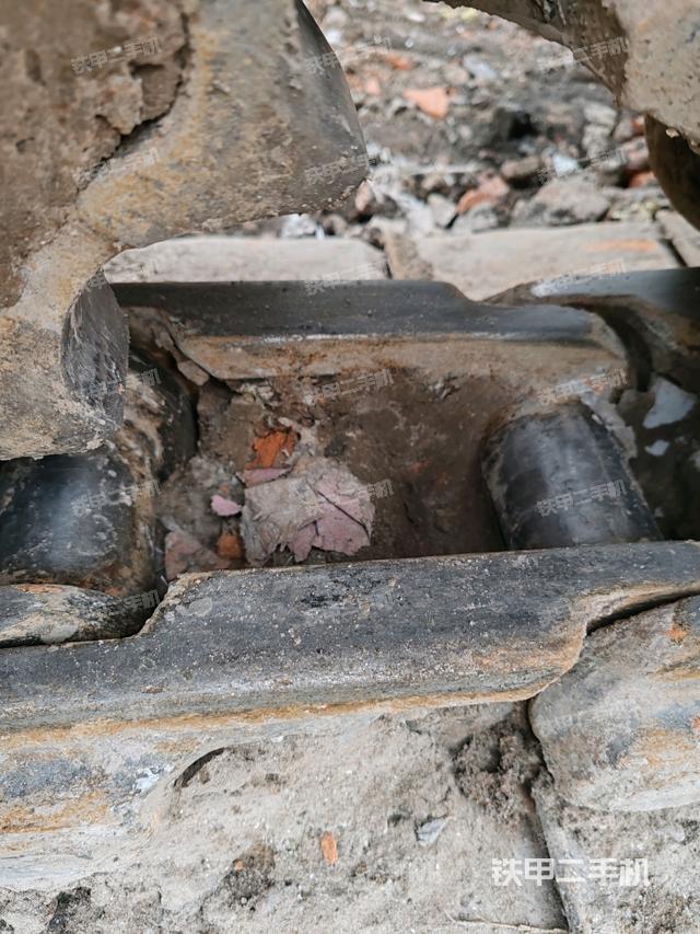 右導(dǎo)向輪（行走機(jī)構(gòu)）