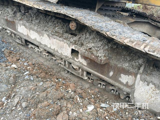 左側(cè)行走馬達(dá)蓋板(行走機(jī)構(gòu)) 左側(cè)行走馬達(dá)蓋板(行走機(jī)構(gòu))