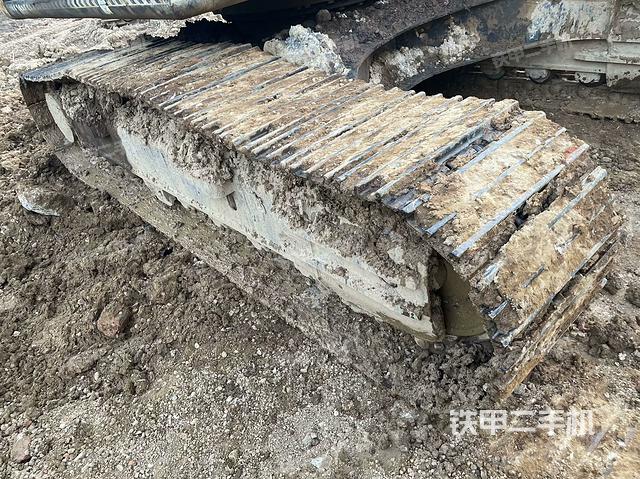 右側(cè)行走馬達蓋板（行走機構(gòu)）