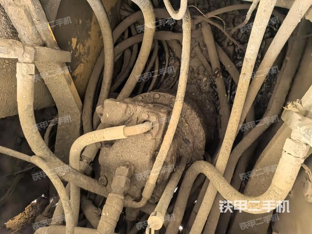 回轉(zhuǎn)馬達(dá)（上車部件）