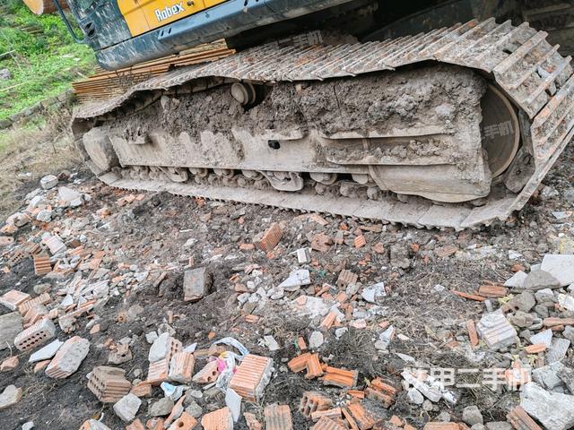 左側(cè)履帶整體?（行走機(jī)構(gòu)）