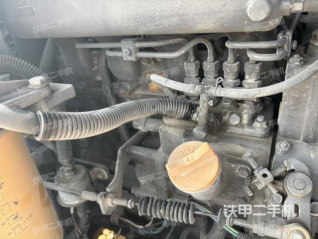 發(fā)動機(jī)整體俯視(整機(jī)外觀) 發(fā)動機(jī)整體俯視(整機(jī)外觀)