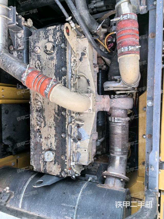 發(fā)動機(jī)整體俯視（整機(jī)外觀）