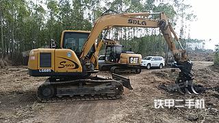 山東臨工LG685挖掘機(jī)