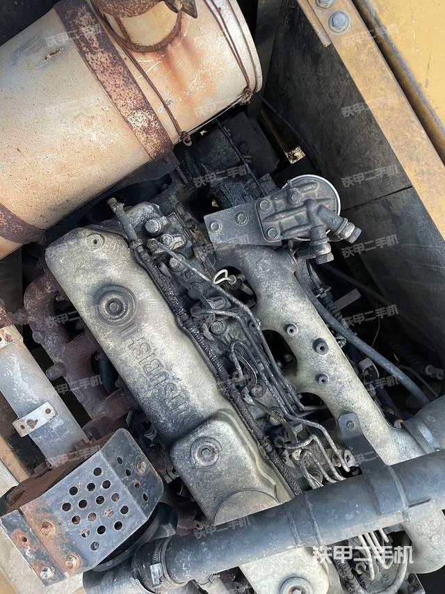 回轉(zhuǎn)馬達（上車部件）