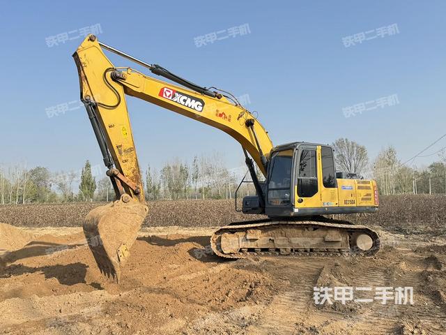 駕駛室整體（整機(jī)外觀）