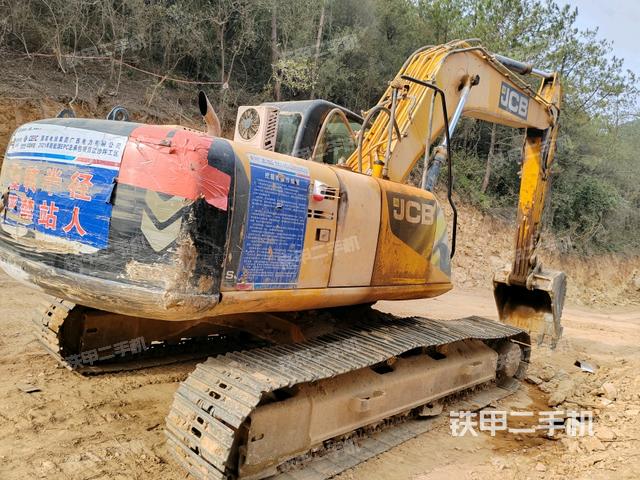 右后45(整機(jī)外觀) 右后45(整機(jī)外觀)